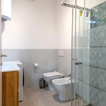 Апартаменты Maglianeraapartment Куарту-Сант'Элена